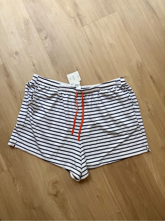 Fabletics Pants - Fabletics Blue & White Striped Shorts XXL New